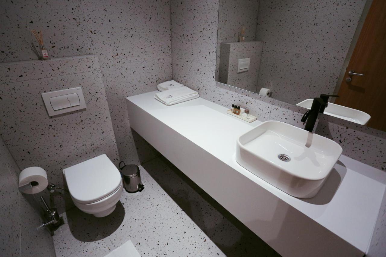 Hotel 12 Gjakova Εξωτερικό φωτογραφία