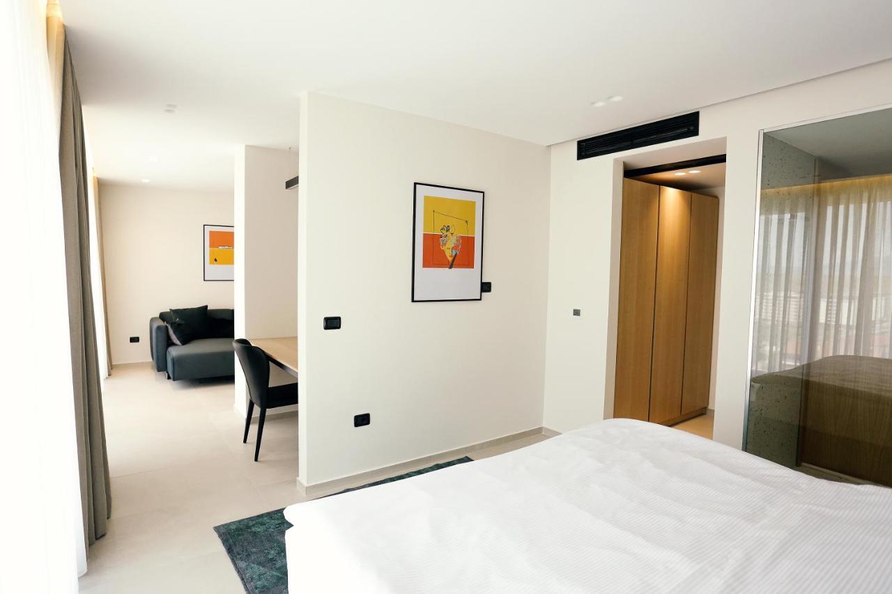 Hotel 12 Gjakova Εξωτερικό φωτογραφία
