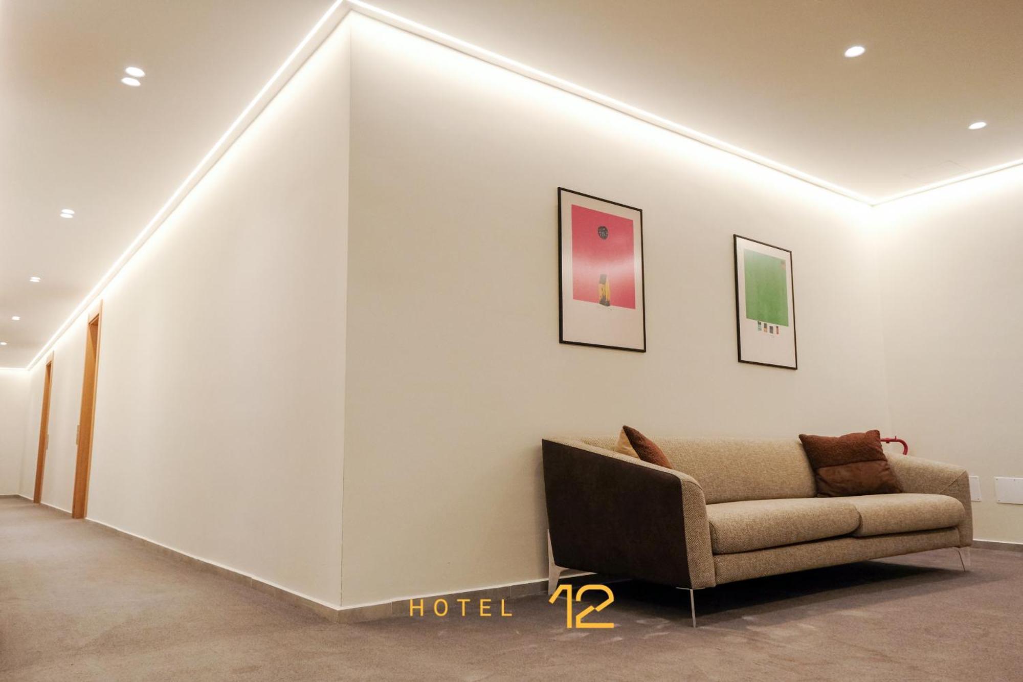 Hotel 12 Gjakova Εξωτερικό φωτογραφία